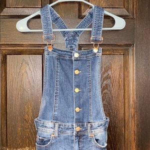 Overalls with rips